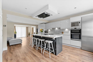 Photo 41- click for photo gallery